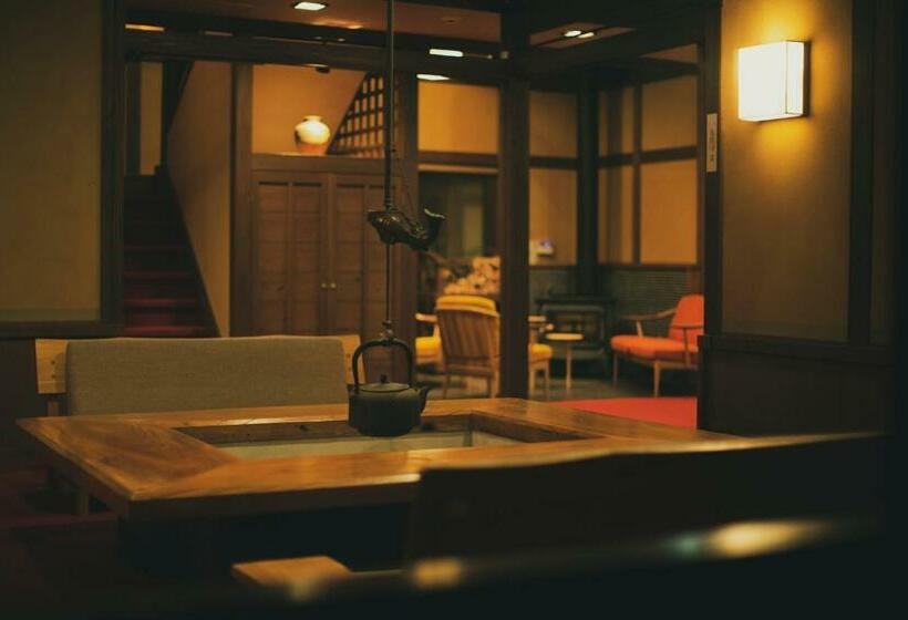 غرفة سوبيريور, Matsunaga Rokkan Fujiya