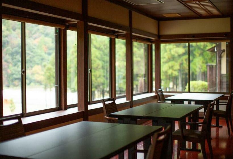 غرفة سوبيريور, Matsunaga Rokkan Fujiya