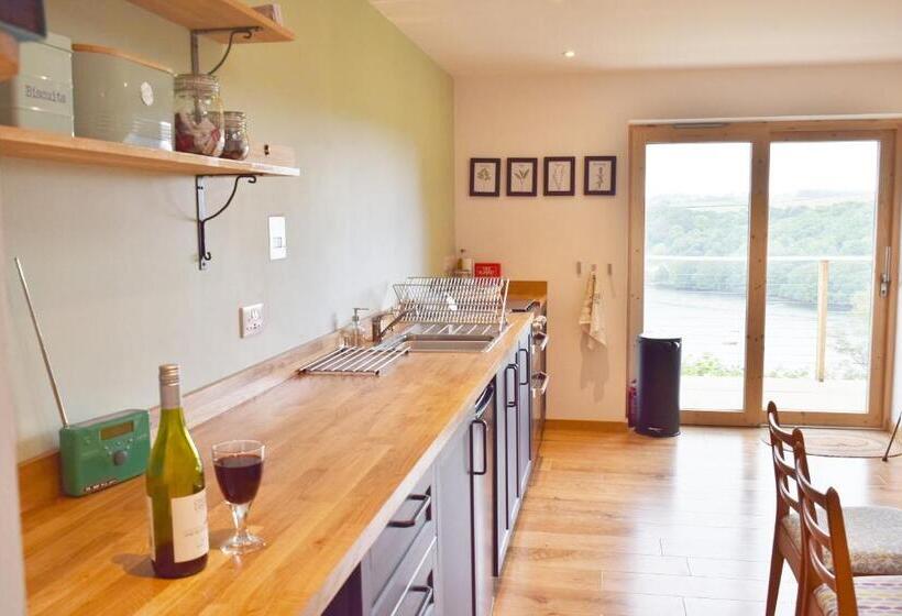 Апартаменты 1 Спальня, The Sanctuary Cornwall