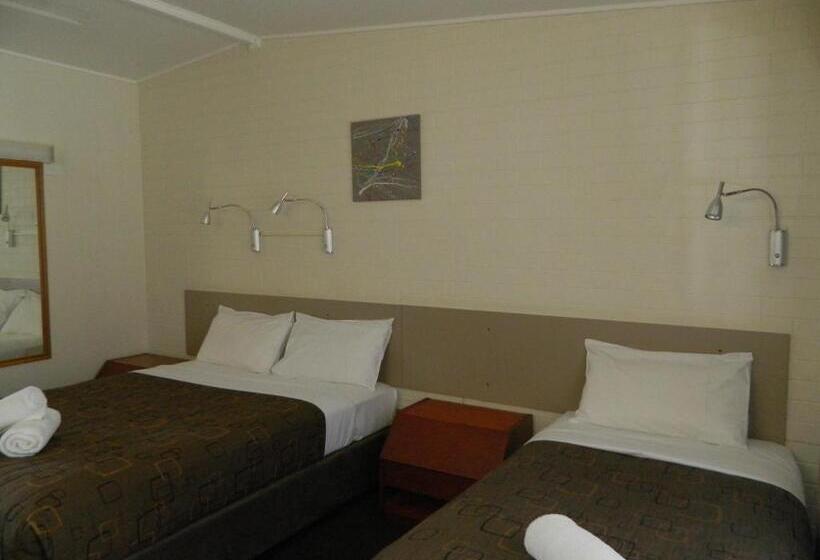 اتاق استاندارد, Coachman Motel