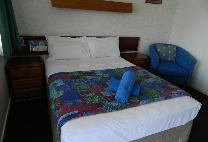 اتاق استاندارد, Coachman Motel