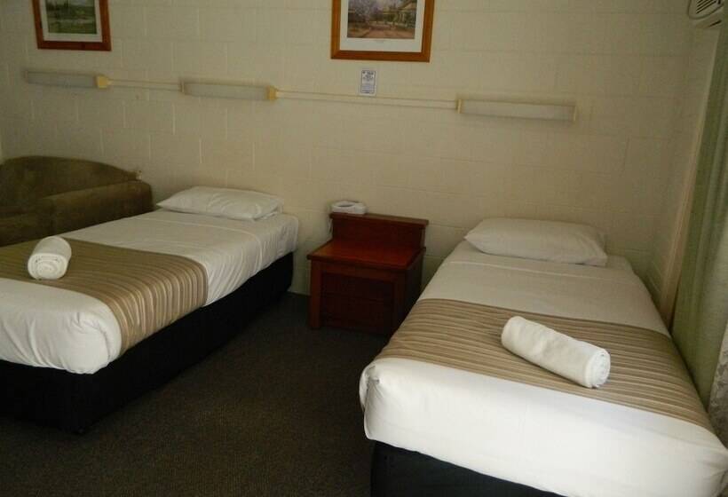 اتاق استاندارد, Coachman Motel