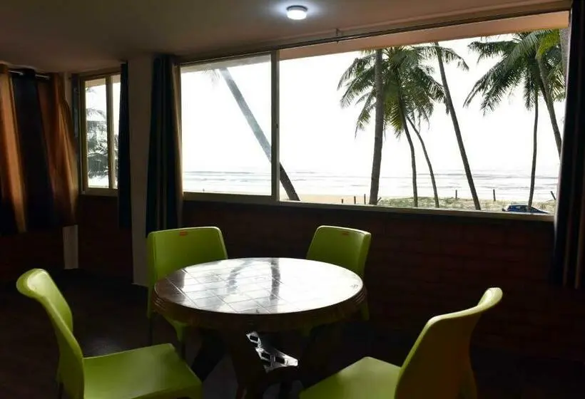 デラックスルーム, Glucklich Beach Cottages