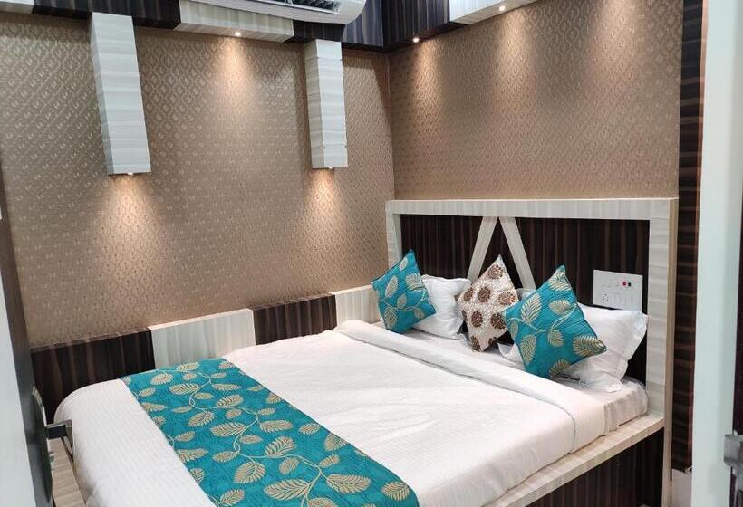 חדר דלוקס, Central Square A Couple Friendly