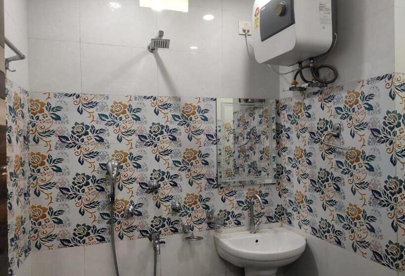 디럭스 룸, Central Square A Couple Friendly