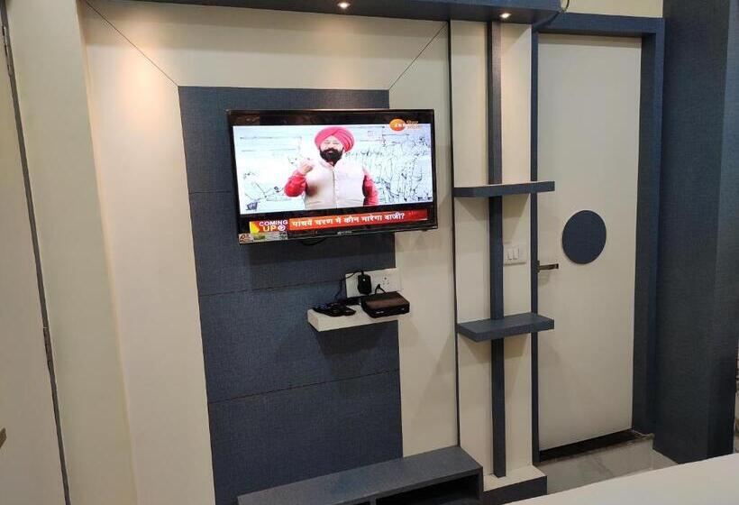 디럭스 룸, Central Square A Couple Friendly