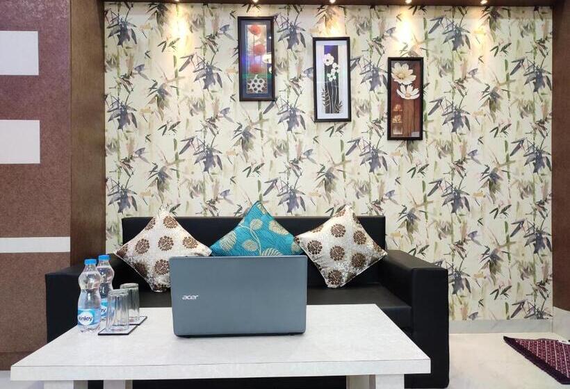 סוויטה אקזקיוטיב, Central Square A Couple Friendly