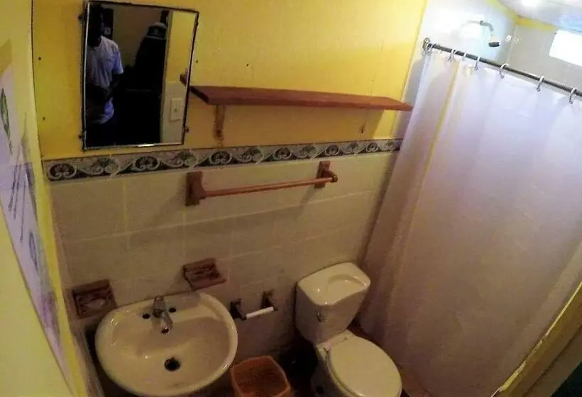 اتاق استاندارد, Hostal Green Coast   Hostel
