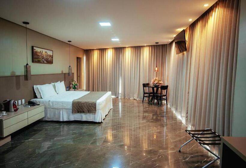 סוויטה עם ג'קוזי, Roma