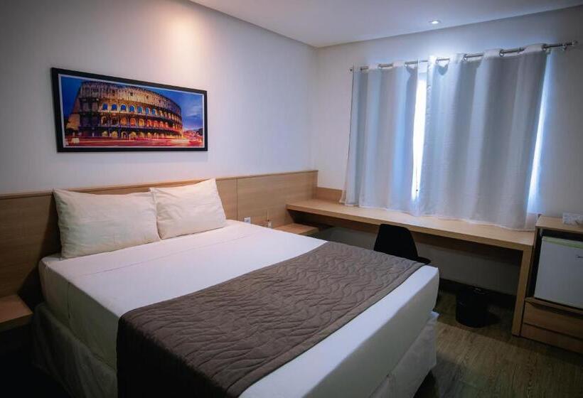 １階の１ベッドルームアパートメント, Roma