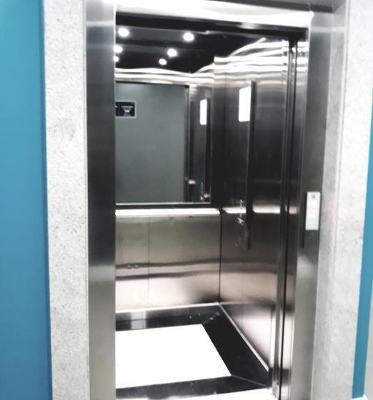 חדר סטנדרט לשלושה עם נוף לגינה, Roma