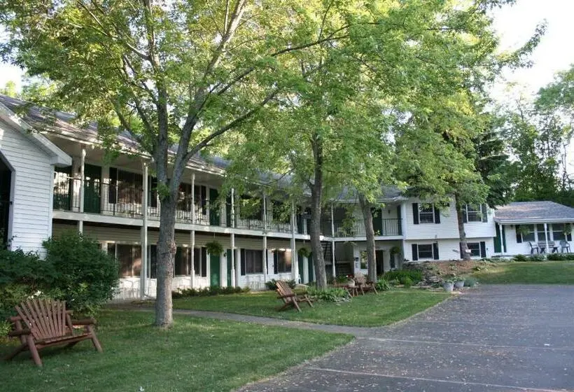 キングサイズベッドのスタンダードルーム, Parkside Inn