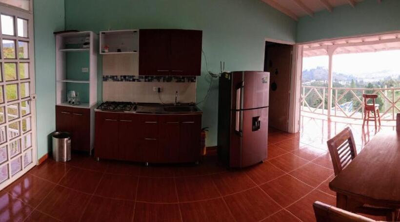 패밀리 룸, El Mirador De Guatapé 2