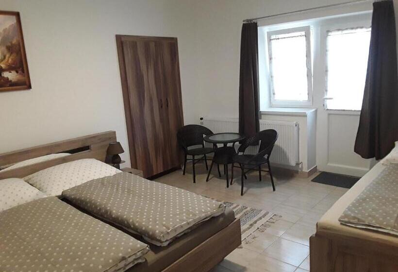 침실 1개 테라스 아파트, Mária Vendégház