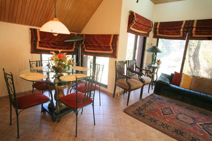 سوییت, Maisonette Firhill Resort