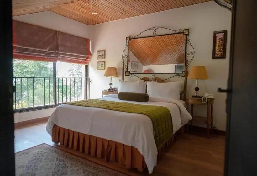 سوییت لوکس, Maisonette Firhill Resort