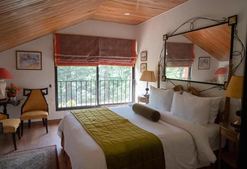 سوییت لوکس, Maisonette Firhill Resort