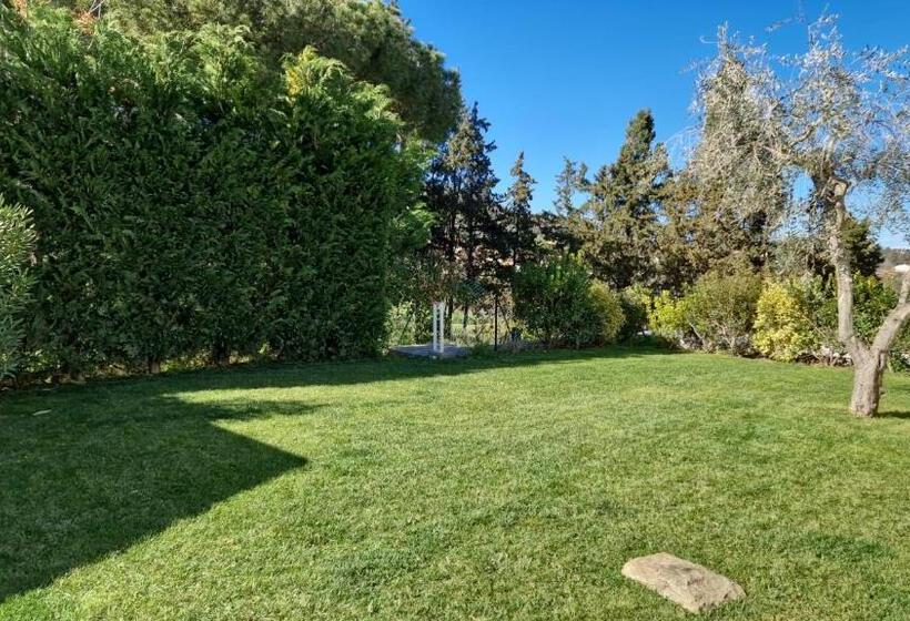 Дом 2 Спальни, Suite B&b