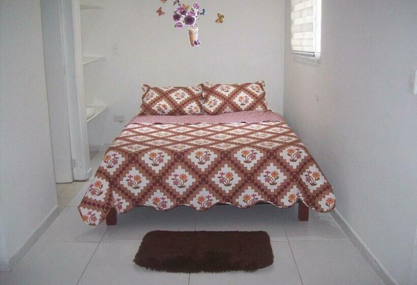 Семейный Номер, Alojamientos Turisticos Titanic