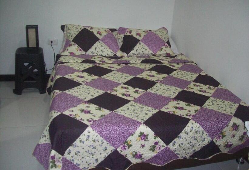 Номер Стандарт, Alojamientos Turisticos Titanic