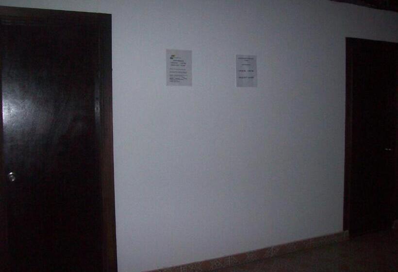 Номер Стандарт, Alojamientos Turisticos Titanic