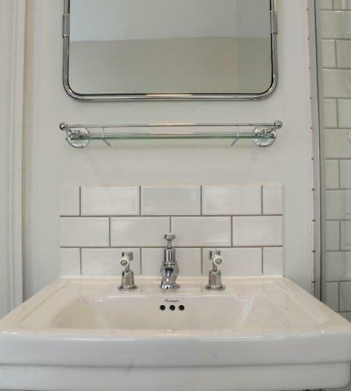 غرفة قياسية, Five Alls