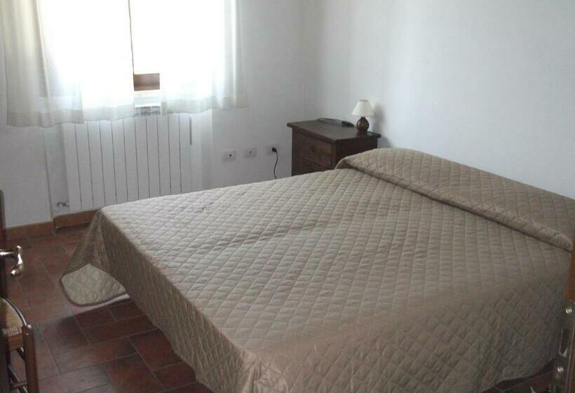 آپارتمان 2 خوابه, Il Laghetto Agriturismo