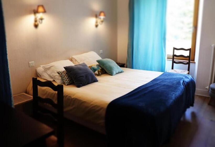 スイート, La Domerie   Maison D Hôtes