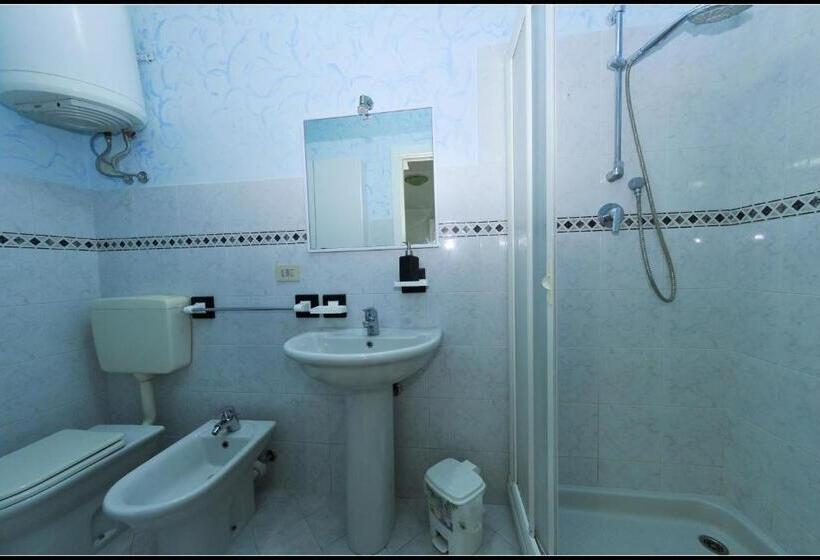 Standard room with outdoor bath, B&b Au Caruggiu