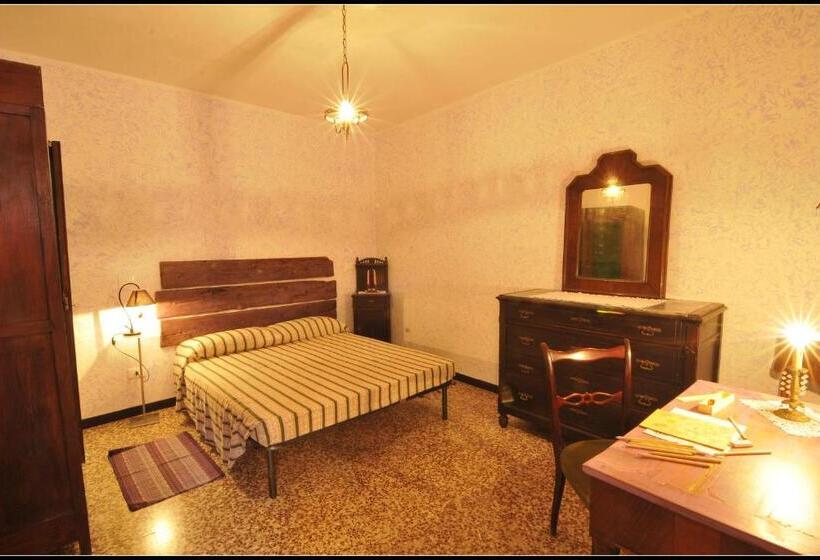 Standard room with outdoor bath, B&b Au Caruggiu