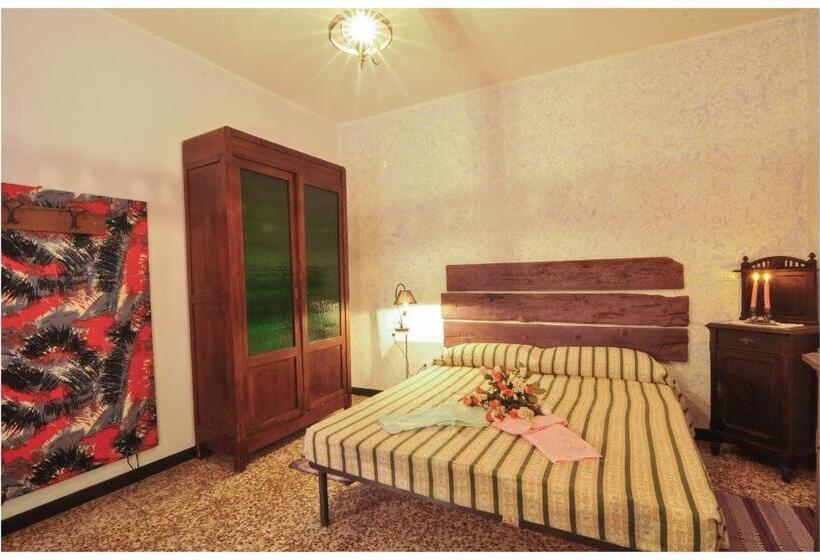 Standard room with outdoor bath, B&b Au Caruggiu