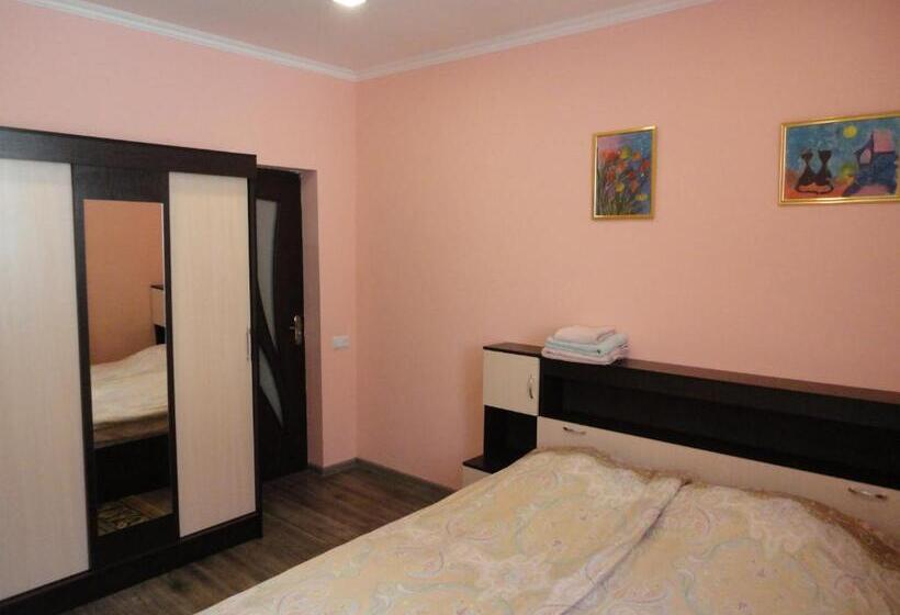 이코노미 룸, Like Home Guesthouse & Tours