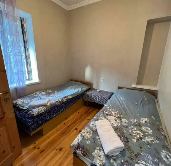 اتاق استاندارد با چشمانداز باغ, Mushkudiani Manor