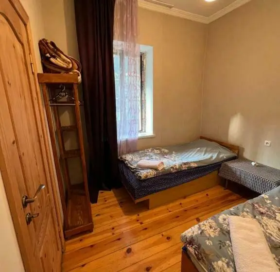 اتاق استاندارد با چشمانداز باغ, Mushkudiani Manor