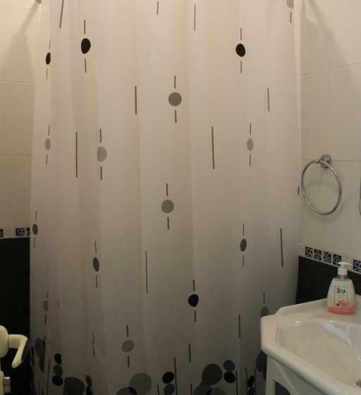 ジュニアスイート, Stela Guest House