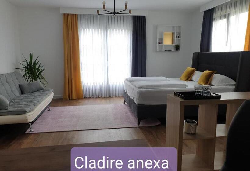 سوییت خانوادگی, Vila Privilege Felix