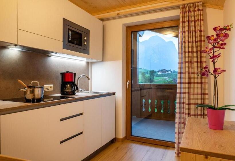 带2个卧室的高级公寓, Residence Viktoria