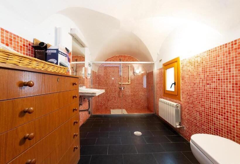 اتاق استاندارد سه نفره, Albergue Las Veletas
