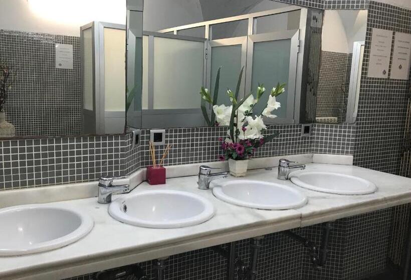 اتاق استاندارد با سرویس بهداشتی مشترک, Albergue Las Veletas