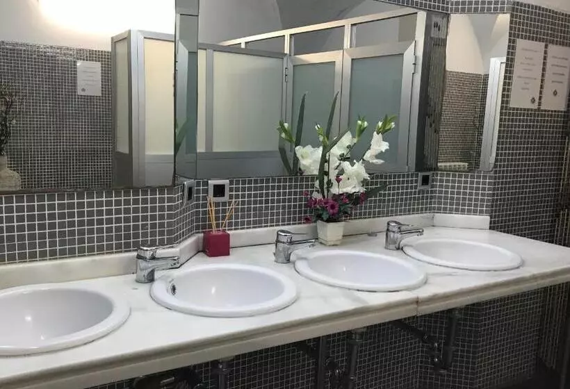 اتاق استاندارد با سرویس بهداشتی مشترک, Albergue Las Veletas