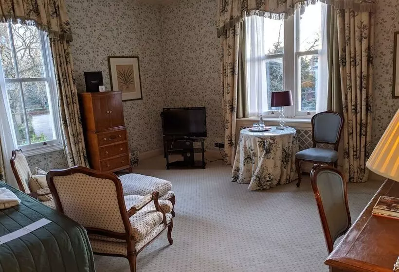 デラックスルーム, Cotswold Lodge