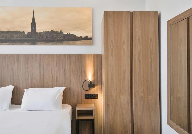 스탠다드 룸, Radisson Blu Hotel, Perth