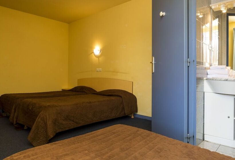 Четырехместный Номер Стандарт, & Residence Avermes