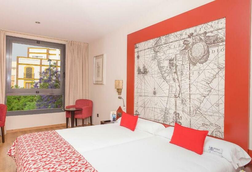 اتاق استاندارد سه نفره, Ribera De Triana Reopening!