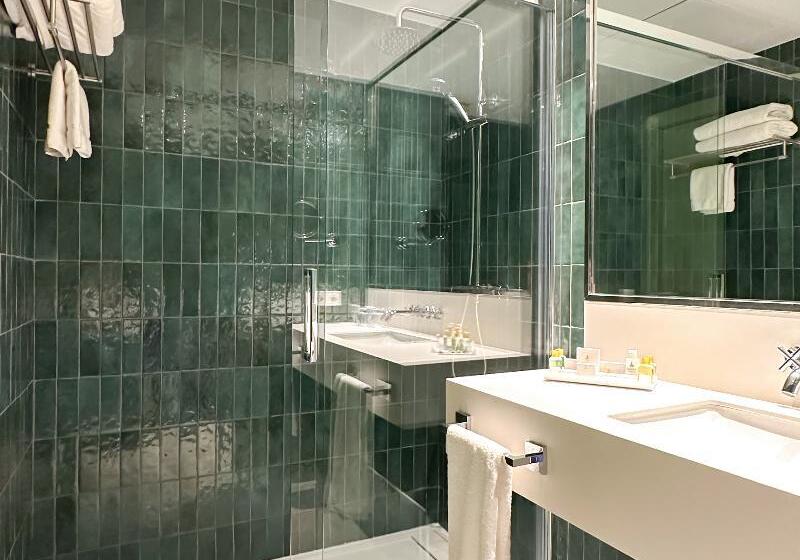 اتاق استاندارد با چشمانداز رودخانه, Ribera De Triana Reopening!