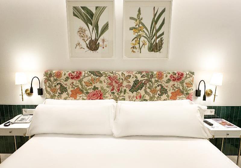 اتاق استاندارد با چشمانداز رودخانه, Ribera De Triana Reopening!