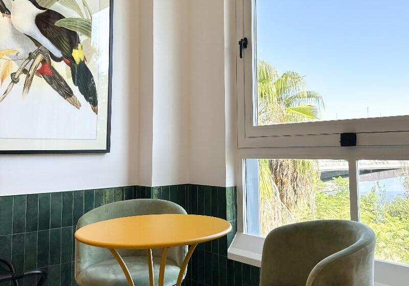 اتاق استاندارد با چشمانداز رودخانه, Ribera De Triana Reopening!