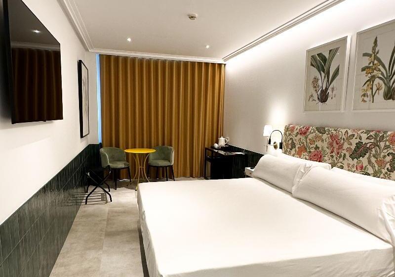 اتاق استاندارد, Ribera De Triana Reopening!