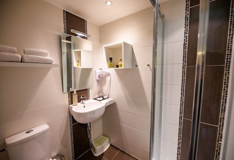 Семейный Номер, Du Château Dinan  Originals Boutique