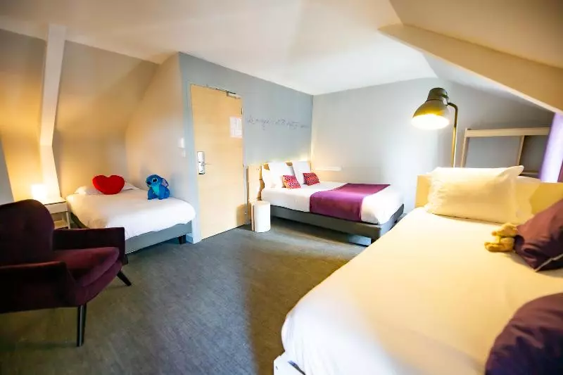 Perhehuone, Du Château Dinan Originals Boutique